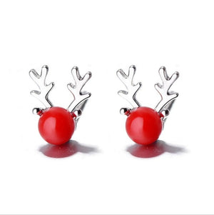 Yiustar Cute Animal Earrings Tiny Deer Stud Earrings Charms Stainless Steel Women Ear Studs Jewelry Christmas New Year Kids Gift