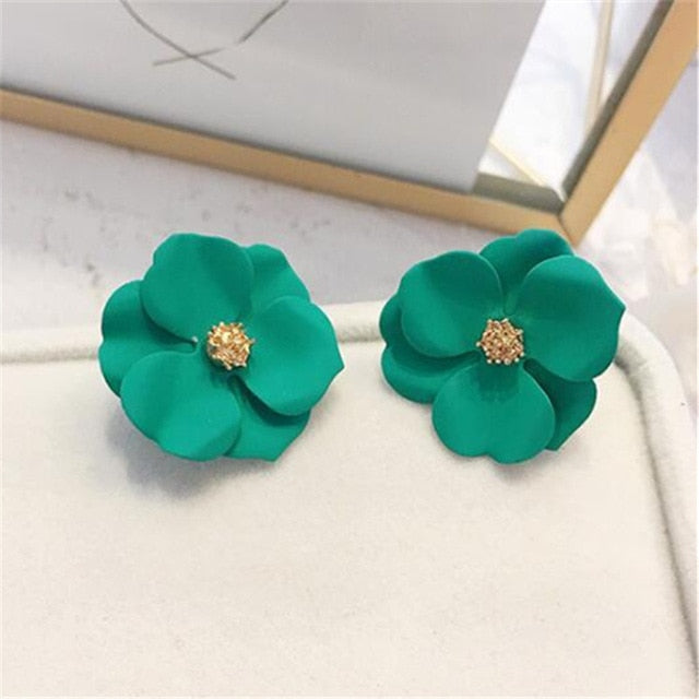 Ufavoirte New Korean Sweet Personality simple Painting Flower Petal Small irregular Metal Stud Earrings for Woman Girl Gift