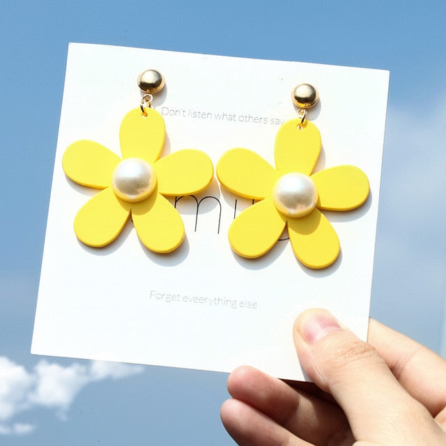 Korean Style Cute Flower Stud Earrings For Women 2018 New Fashion Sweet Earrings Femme Brinco Wholesale Jewelry