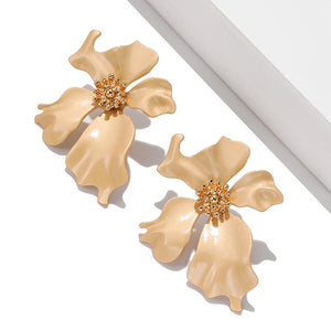 Korean Style Cute Flower Stud Earrings For Women 2018 New Fashion Sweet Earrings Femme Brinco Wholesale Jewelry