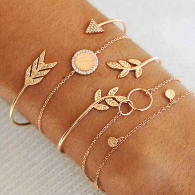 2Pcs Female Gold Bracelet Personality Hollow Lotus Flower Bracelets Christmas Gift Heart Bracelet For Women Bracelets