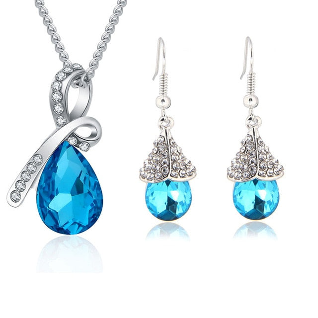 2018 New Wholesale Austrian Crystal Jewelry Sets Water Drop Pendant Necklace Stud Earring Bracelet Silver Plated Jewellery Women