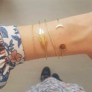 4 Pcs/set Women's Fashion Crystal Leaves Geometric Chain Gold Bracelet Set Bohemian KISS WIFE Vintage Jewelry Wholesale